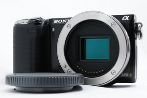 (中古品) ソニー SONY ミラーレス一眼カメラ α NEX-5Rボディ ブラック NEX-5R/B