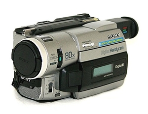 (中古品) SONY ソニー　DCR-TRV310K　デジタルビデオカメラレコーダー　ハンディカム　Digital8(デジタルエイト)　ナイトショット機能