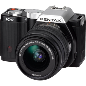 (中古品) PENTAX ミラーレス一眼カメラ K-01ズームレンズキット ブラック/ブラック K-01ZK BK/BK