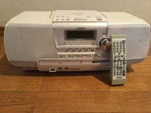(中古品) JVC RD-M2-W memory Clavia CD-MDメモリーポータブルシステム ホワイト