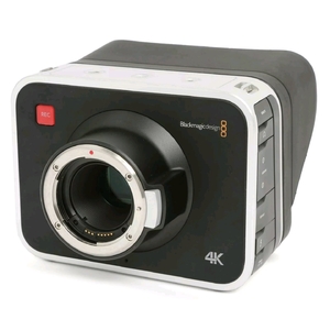 (中古品) Blackmagic Design シネマカメラ Blackmagic Production Camera 4K EFマウント 4K対応 5インチタッチスクリーン 001945