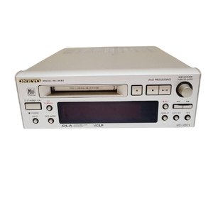 (中古品) ONKYO INTEC205 MDLP対応MDデッキ MD-105TX(S)