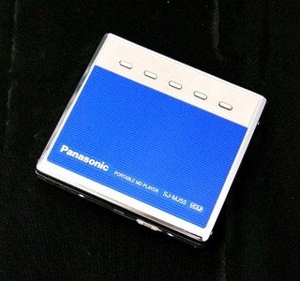 (中古品) Panasonic　パナソニック　SJ-MJ55-A ブルー　ポータブルMDプレーヤー　MDLP対応　（MD再生専用機/MDウォークマン）