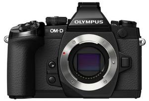 (中古品) OLYMPUS ミラーレス一眼 OM-D M1 ボディ ブラック 防塵 防滴 OM-D E-M1 BODY BLK