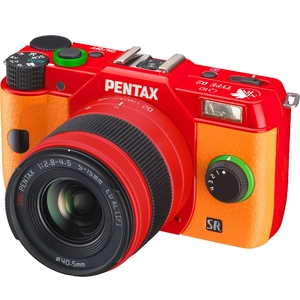 (中古品) PENTAX ミラーレス一眼 Q10 エヴァンゲリオンモデル ズームレンズキット [標準ズーム 02 STANDARD ZOOM] TYPE 02: アスカ 12609