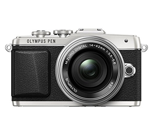(中古品) OLYMPUS PEN E-PL7 14-42mm EZレンズキット シルバー ミラーレス一眼 E-PL7 EZ LKIT SLV