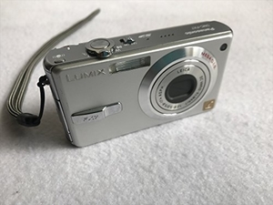 (中古品) パナソニック LUMIX FX7 シルキーシルバー DMC-FX7-S