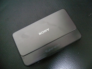 (中古品) ソニー SONY デジタルカメラ Cybershot T99 (1410万画素CCD/光学x4/デジタルx8) ブラック DSC-T99/B