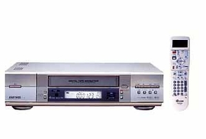 (中古品) 日立(HITACHI) D-VHSビデオカセットレコーダー でじたるテープナビ DT-DR1 シルバー VHS/S-VHS対応