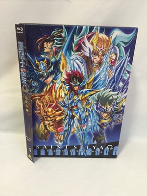 (中古品) 聖闘士星矢Ω Ω覚醒(オメガカクセイ)編 Blu-ray BOX (最終巻)