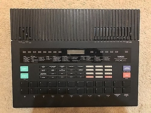 (中古品) YAMAHA ヤマハ　RX-5 リズムマシン　ドラムマシン　 RX5