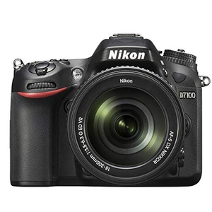 (中古品) Nikon デジタル一眼レフカメラ D7100 18-300 VR スーパーズームキット D7100LK18-300