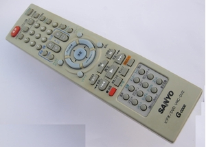 (中古品) サンヨー ビデオ・DVDリモコン VRC-DV2