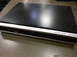 中古品) HITACHI Wooo 地上・BS・110度CSデジタルチューナー搭載