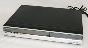 (中古品) TOSHIBA　東芝　RD-E300　HDD＆DVDビデオレコーダー　（HDD/DVDレコーダー）　HDD：300GB