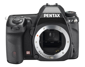 (中古品) Pentax K-7 14.6 MP Digital SLR with Shake Reduction and 720p HD Video (Body Only) by Pentax