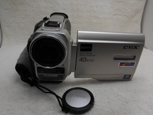 (中古品) SONY ナイトショット機能 ソニー DCR-TRV10 デジタルビデオカメラレコーダー HANDYCAM ハンディカム