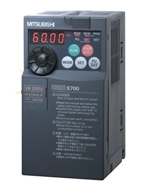 (中古品) 三菱電機 小型パワフルインバータ FR-E720-2.2K