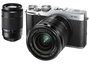 (中古品) FUJIFILM デジタルカメラミラーレス一眼 X-M1ダブルズームレンズキット シルバー F X-M1S/1650/50230KIT