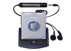 (中古品) SONY MDウォークマン MDLP対応 MZ-E501-S シルバー