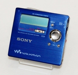 (中古品) SONY　ソニー　MZ-R909　ブルー　ポータブルMDレコーダー　（MDLP対応/録音/再生兼用機/録再/レコーディングウォークマン）