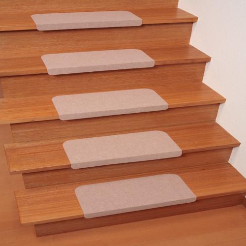 サンコー おくだけ吸着 獣医師推奨 折り曲げ付 階段マット 15枚入 ベージュ ペット用 犬 猫 すべり止め カーペット 日本製 撥水 消臭 洗える ハサミでカット可 KD-54