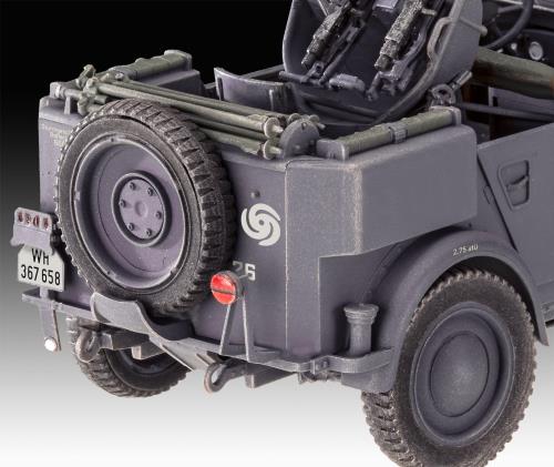ドイツレベル 1/35 ドイツ軍 Einheits-PKW Kfz.4 軽四輪駆動対空車両 プラモデル 03339 成型色_3