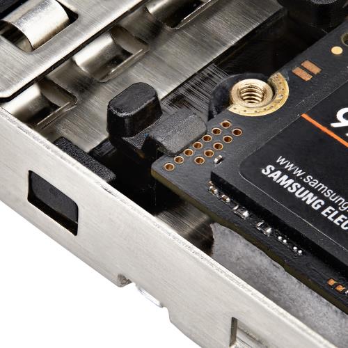 StarTech.com M.2 NVMe SSD対応モバイルラック／PCIe 4.0 x4／ホットスワップ対応／工具不要／鍵付き／PCI Express 高速データ転送 M2-REMOVABLE-PCIE-N1