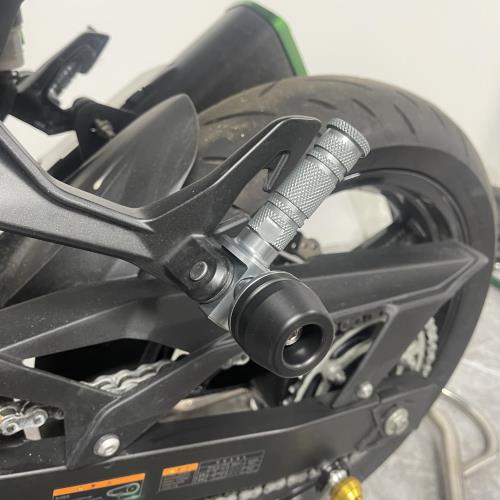ヘルムステッター バイク用 タンデムステップ スライダー 対応車種 カワサキ ZX-25R/SE