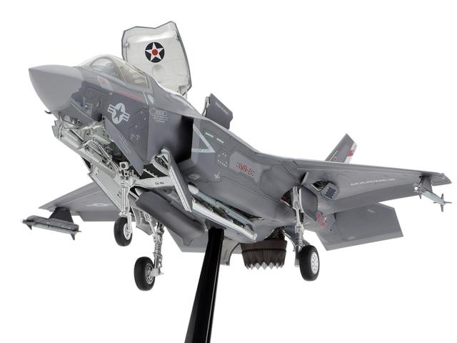 タミヤ(TAMIYA) 1/48 傑作機シリーズ No.125 ロッキード マーチン F-35B ライトニングII プラモデル 61125
