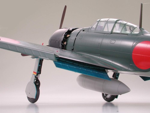 タミヤ 1/32 エアークラフトシリーズ No.18 日本海軍 三菱 零式艦上戦闘機 52型 プラモデル 60318_4