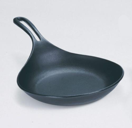 岩鋳 Iwachu オムレット22 黒焼付 内径20.5cm IH対応 フライパン 南部鉄器 24600