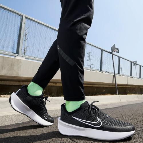 [ナイキ] インタラクト ラン Interact Run ブラック/アンスラサイト/ホワイト FD2291-001 日本国内正規品 25.5cm