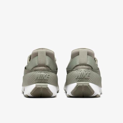 [ナイキ] ゴー フライイーズ W Go FlyEase ライトアーミー/ホワイト DR5540-300 26.0cm