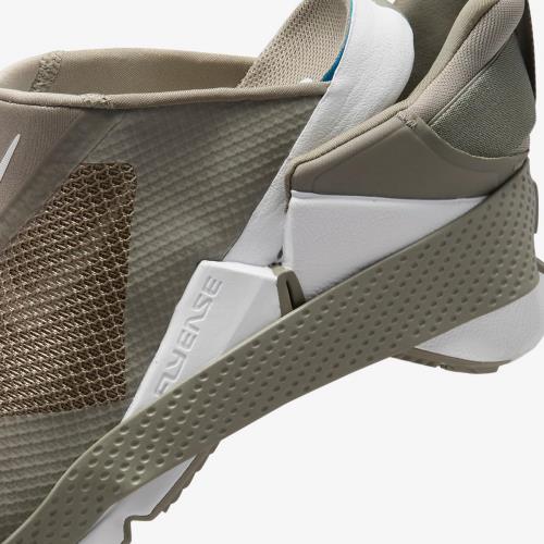 [ナイキ] ゴー フライイーズ W Go FlyEase ライトアーミー/ホワイト DR5540-300 26.0cm