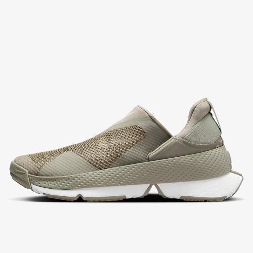 [ナイキ] ゴー フライイーズ W Go FlyEase ライトアーミー/ホワイト DR5540-300 26.5cm