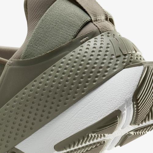 [ナイキ] ゴー フライイーズ W Go FlyEase ライトアーミー/ホワイト DR5540-300 26.5cm