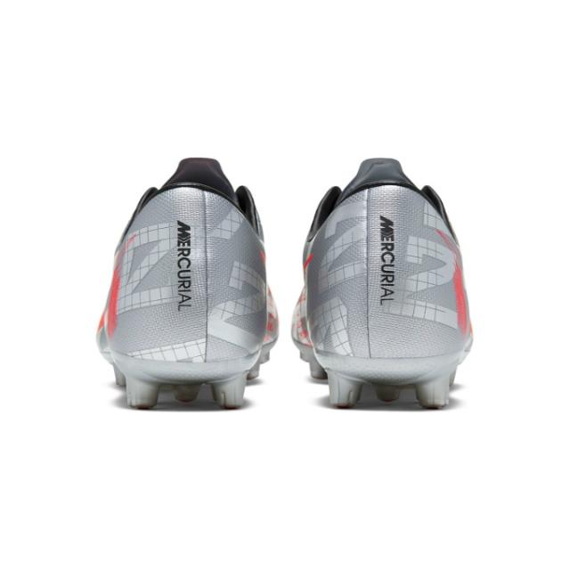 ナイキ サッカースパイク メンズ マーキュリアル ヴェイパー 13 プロ Hg At7902 906 Nike Scの通販はau Pay マーケット ヒマラヤ サッカー専門店