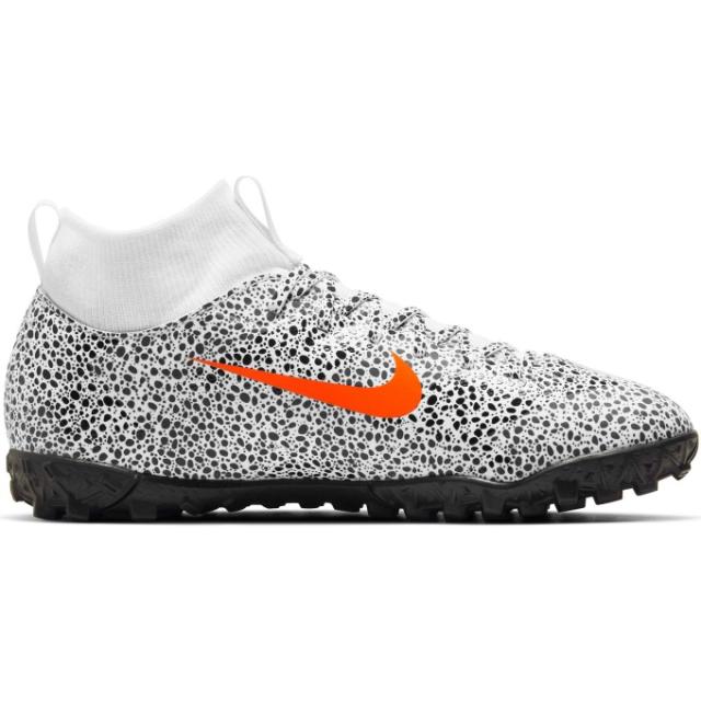 ナイキ サッカー トレーニングシューズ ジュニア マーキュリアル スーパーフライ 7 サファリ アカデミー Cr7 Tf Cv3187 180 Nike Scの通販はau Pay マーケット ヒマラヤ サッカー専門店