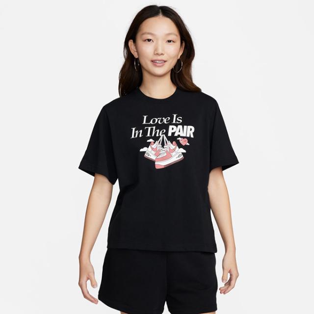 ナイキ Tシャツ 半袖  レディース L NSW OCBOXY VDAY半袖T FQ8871-010 NIKE 【メール便可】  sw