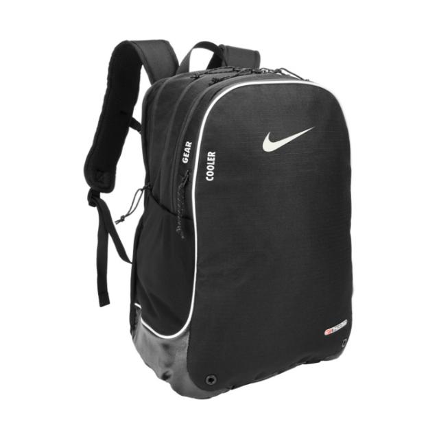 ナイキ ランニング バックパック トラック RN8062-080 NIKE runの通販は 8,276円