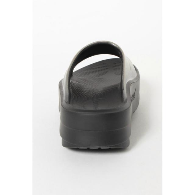 ウーフォス OOFOS ビーチサンダル レディース ウーメガ ウーアー