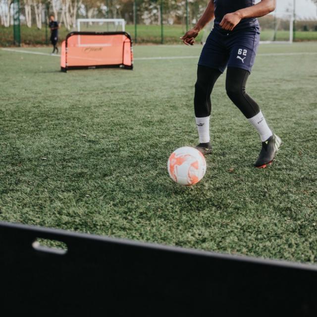 Flick サッカー トレーニング用品 PRO リバウンドウォール FFP200 sc