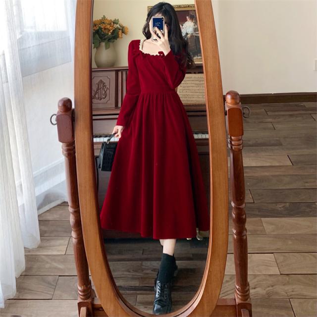 レッドカラーブラック ロングワンピースドレス ワンピース ロング丈 お出かけ 新作 長袖 スクエアネック フレア Aライン リボン ベルベット かわいい 大人可愛い きれいめ 大人 上品 おしゃれ かっこいい レトロ 大人可愛い 大人女子 ラブリー キュート 主役級 存在感の通販は レッドカラーブラック ロングワンピースドレス ワンピース ロング丈 お出かけ 新作 長袖 スクエアネック フレア Aライン リボン ベルベット かわいい 大人可愛い きれいめ 大人 上品 おしゃれ かっこいい レトロ 大人可愛い 大人女子 ラブリー キュート 主役級 存在感の通販は