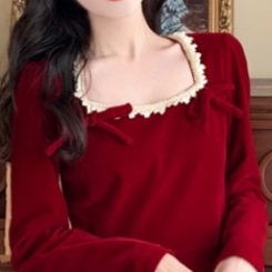 レッドカラーブラック ロングワンピースドレス ワンピース ロング丈 お出かけ 新作 長袖 スクエアネック フレア Aライン リボン ベルベット かわいい 大人可愛い きれいめ 大人 上品 おしゃれ かっこいい レトロ 大人可愛い 大人女子 ラブリー キュート 主役級 存在感の通販は レッドカラーブラック ロングワンピースドレス ワンピース ロング丈 お出かけ 新作 長袖 スクエアネック フレア Aライン リボン ベルベット かわいい 大人可愛い きれいめ 大人 上品 おしゃれ かっこいい レトロ 大人可愛い 大人女子 ラブリー キュート 主役級 存在感の通販は