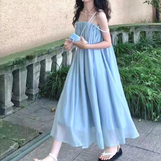 ワンピース Aラインワンピース ブルー オレンジ パールストラップ パール飾り ギャザリング 普段着 きれいめ 大人クール スタイリッシュ オトナモード フレアスカート チュールスカート ミモレ丈 ミモレ ロング丈 ロング スタンドカラー 透け感 シースルー かわいいの通販は 6,980円