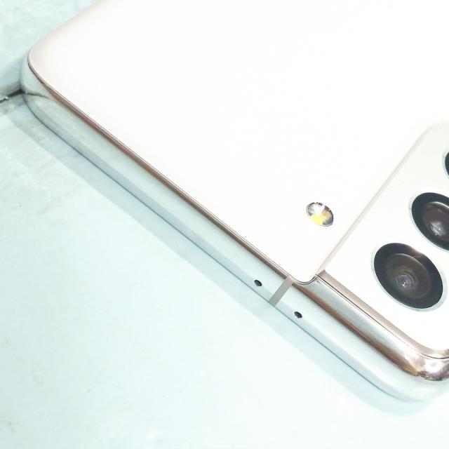 【美品・送料無料】au Galaxy S21 5G SCG09 ファントムホワイト 本体 白ロム SIMロック解除済み SIMフリー 956635_6