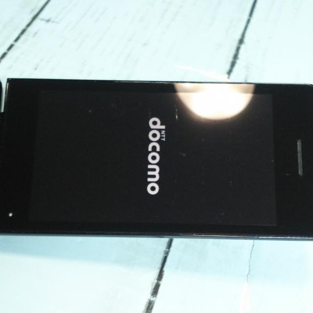 【送料無料】docomo SH-02L AQUOS SHARP ケータイ ブラック 本体 白ロム SIMロック解除済み SIMフリー 391789