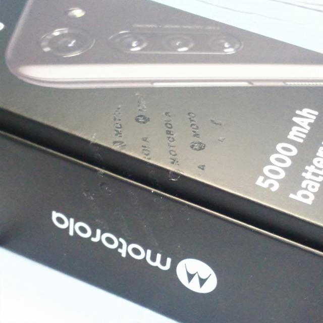 【美品・送料無料】Motorola Moto G8 Power XT2041-3 カリカブルー 本体 白ロム SIMロック解除済み SIMフリー 147110_3