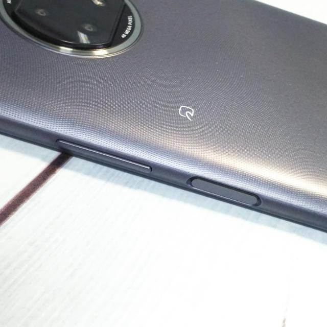 【美品・送料無料】Softbank Xiaomi Redmi Note 9T ブラック 本体 白ロム SIMロック解除済み SIMフリー 280121_6